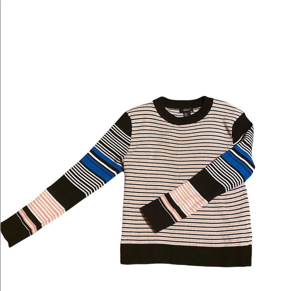 🌸3/30$ 🌸Forever 21 sweater stripes